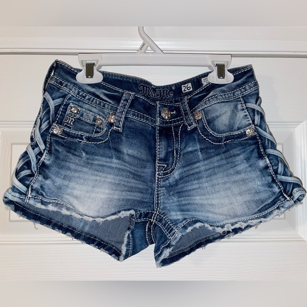 MISS ME Signature Short Shorts